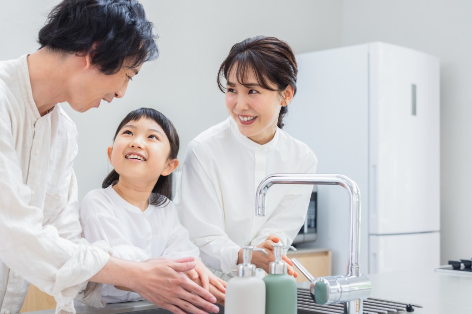 pixta_96744115_M-960x639